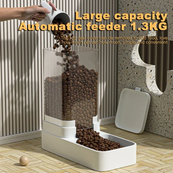 Automatischer Futterspender und Wasserspender für Katzen mit Schwerkraft-Aufbewahrungsbehälter für Katzen und Hunde - Image 10