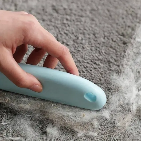 Effective Pet Hair Remover Brush For Cats And Dogs - Gently Shaves Wool And Cleans Fur For A Neat And Tidy Home - Image 2