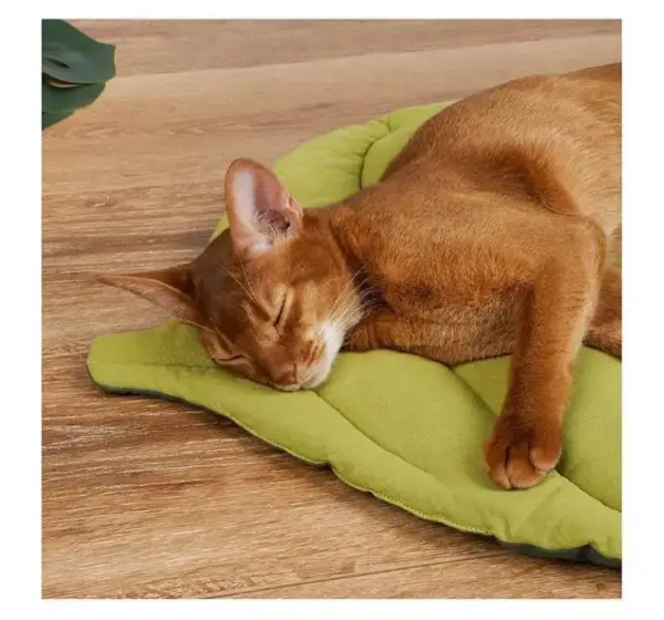 Katzen bett matten weiche Baumwolle Blatt geformt Kätzchen Katze Hündchen Bett matte Schlaf decke Home Haustiere doppelseitige Pad Boden teppiche wasch bar - Image 2